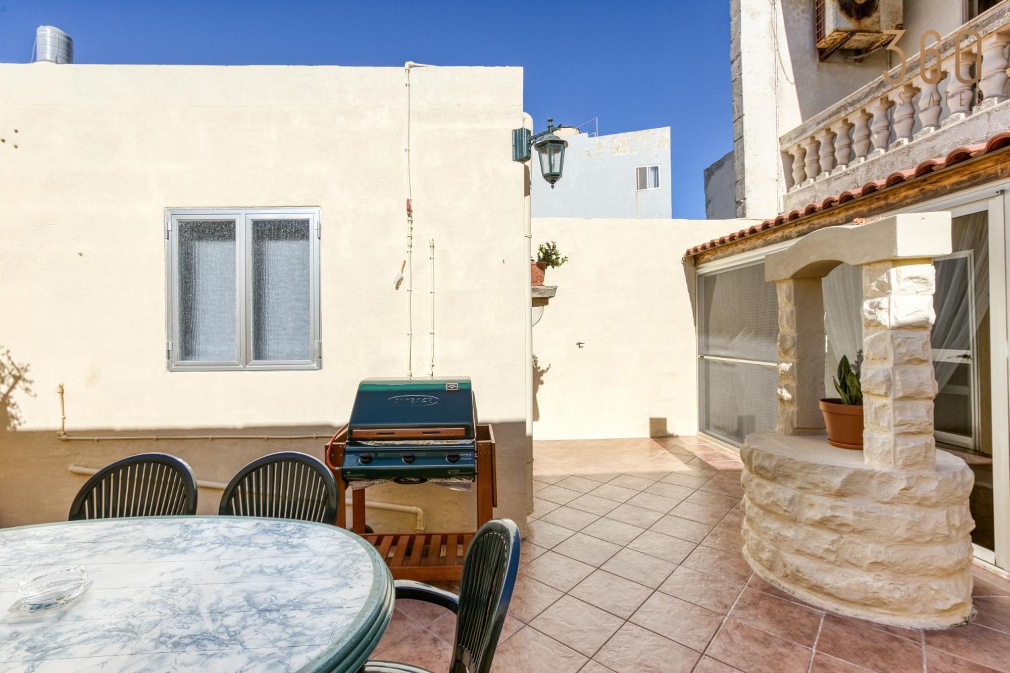 A Lovely 3Br Maisonette In Lovely Town Of Rabat By 360 Estates Exteriér fotografie