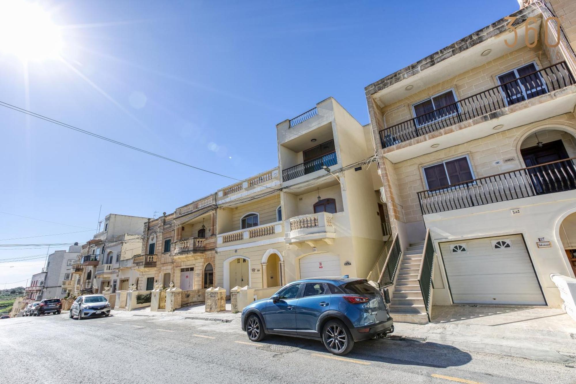 A Lovely 3Br Maisonette In Lovely Town Of Rabat By 360 Estates Exteriér fotografie