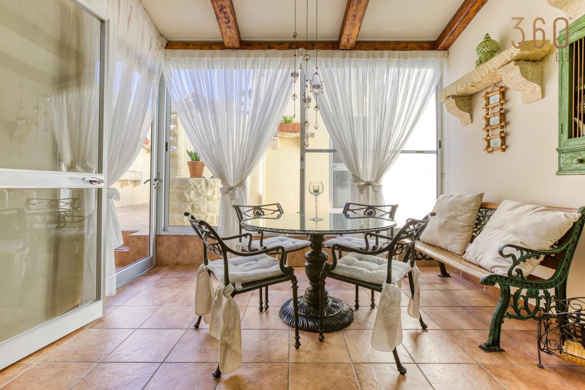A Lovely 3Br Maisonette In Lovely Town Of Rabat By 360 Estates Exteriér fotografie